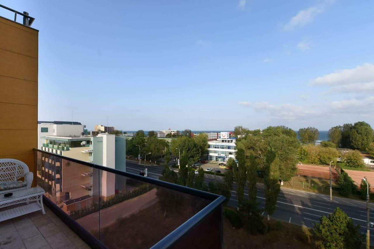 Sns Apartament In Vila Sophia Mamaia Exterior photo